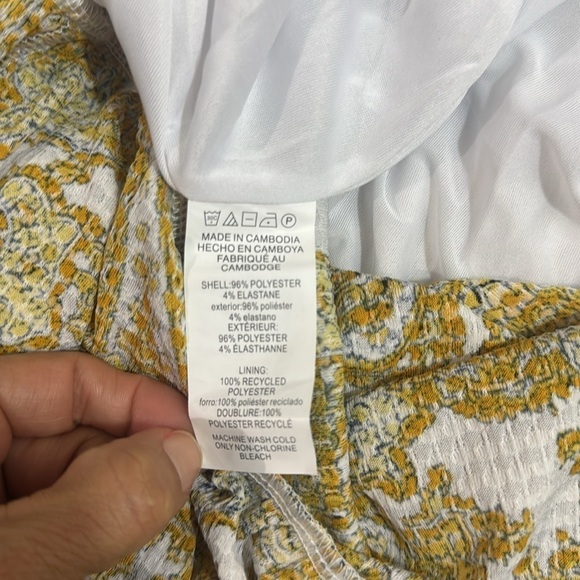 Michael Kors Floral Paisley Saffron Smocked Midi Dress Size 10 - Picture 10 of 10